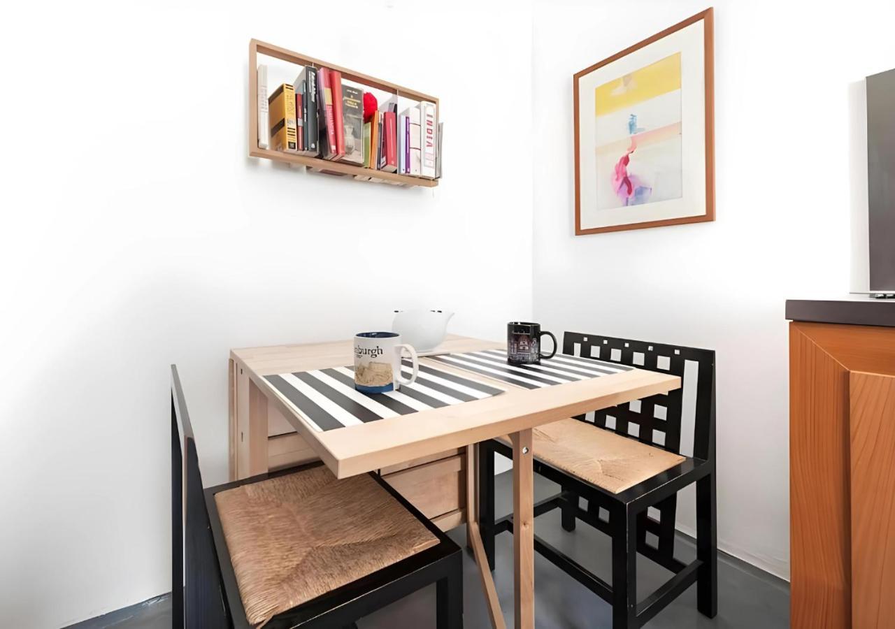 The Artful Retreat